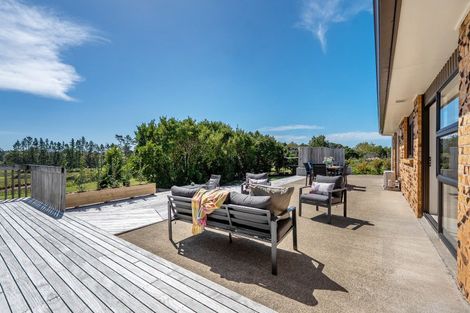 Photo of property in 20 Kennedy Road, Dairy Flat, Albany, 0792