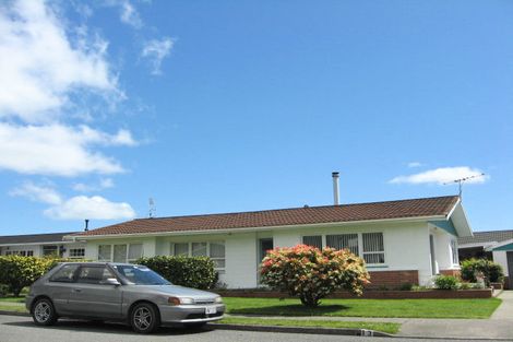 Photo of property in 13 Fergusson Street, Stoke, Nelson, 7011