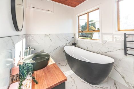 Photo of property in 18 Caffray Avenue, Aramoho, Whanganui, 4500