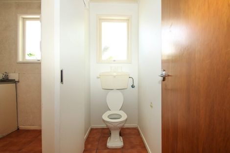 Photo of property in 237 Warwick Road, Mayfair, Hastings, 4122