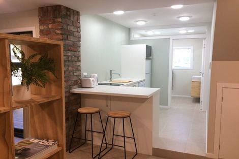 Photo of property in 39a Mantell Street, Seatoun, Wellington, 6022