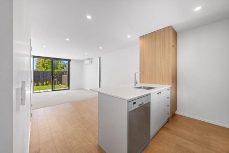 Photo of property in 3/88 Holly Road, St Albans, Christchurch, 8014