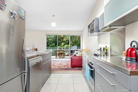 Photo of property in 6/2 Onslow Road, Khandallah, Wellington, 6035