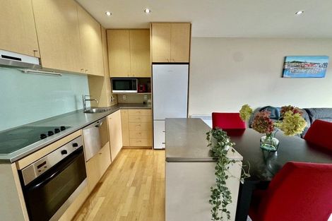 Photo of property in Sanctum Apartments, 34/10a Ebor Street, Te Aro, Wellington, 6011