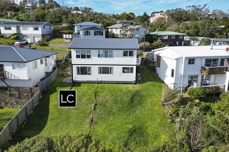 Photo of property in 8a Ceres Crescent, Johnsonville, Wellington, 6037