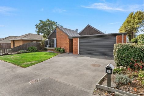 Photo of property in 18 Briarmont Street, Avondale, Christchurch, 8061