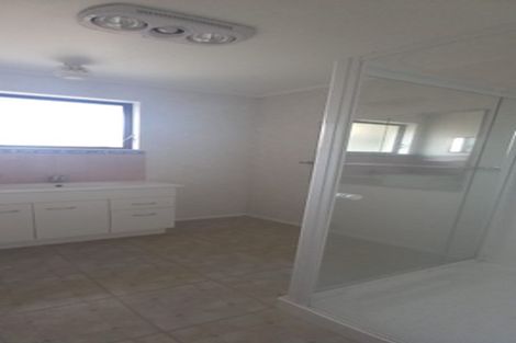 Photo of property in 11a Kentucky Crescent, Nawton, Hamilton, 3200