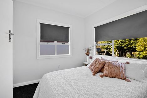 Photo of property in 188 South Road, Hawera, 4610