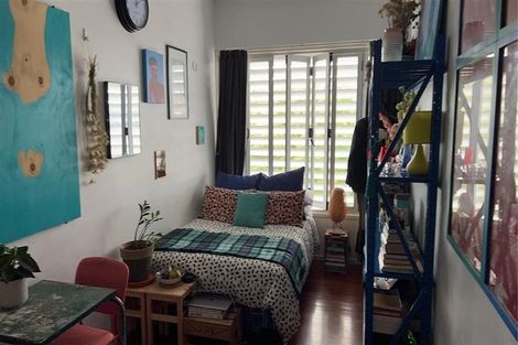 Photo of property in 1/8 South Street, Papakura, 2110