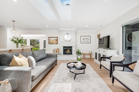 Photo of property in 18 Ara-kotinga, Whitford, Manurewa, 2576