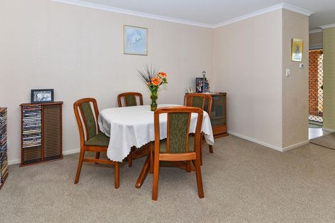 Photo of property in 4 Ashland Place, Weymouth, Auckland, 2103
