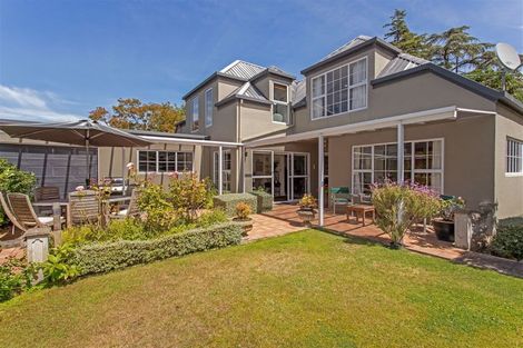 Photo of property in 1/17 Snowdon Road, Fendalton, Christchurch, 8052