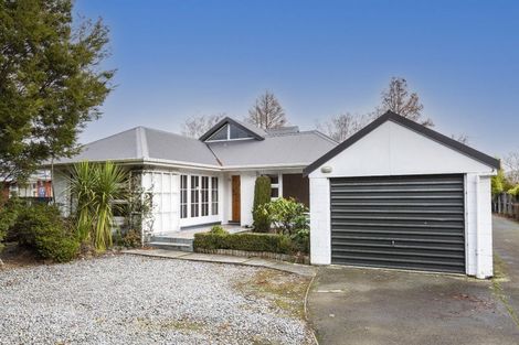 Photo of property in 1/215 Memorial Avenue, Burnside, Christchurch, 8053