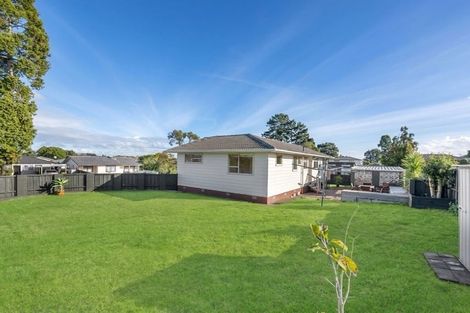 Photo of property in 2 Gambare Place, Wattle Downs, Auckland, 2103