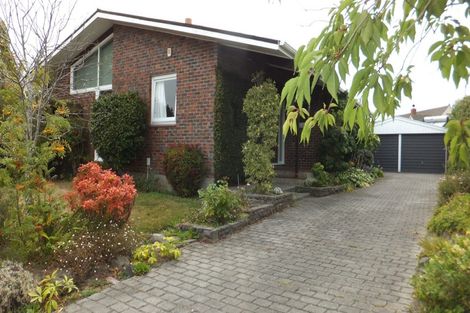 Photo of property in 9 Rutherglen Avenue, Ilam, Christchurch, 8041