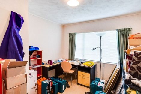 Photo of property in 21 Sloane Place, Taradale, Napier, 4112