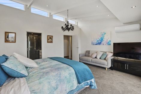 Photo of property in 10 Garfield Avenue, Roslyn, Dunedin, 9010