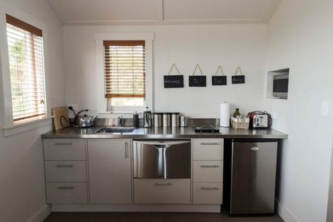 Photo of property in 96 Lane Road, Havelock North, 4130