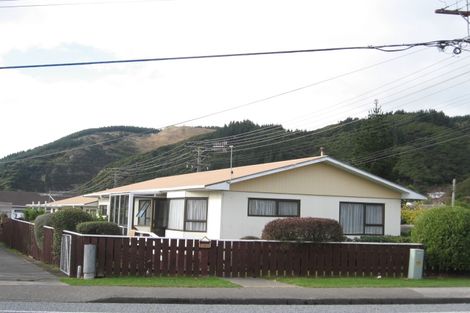 Photo of property in 59 Ruapehu Street, Paraparaumu, 5032