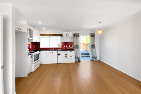 Photo of property in 7 Hollydale Grove, Churton Park, Wellington, 6037