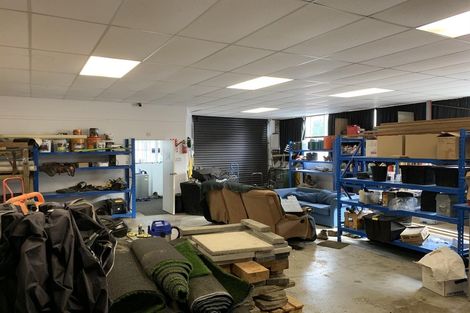 Photo of property in 11a Springs Road, Parakai, 0830