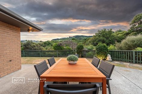 Photo of property in 65 Percy Kinsman Crescent, Riverstone Terraces, Upper Hutt, 5018