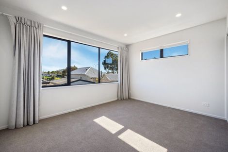 Photo of property in 8/9 Marcroft Street, Woolston, Christchurch, 8062