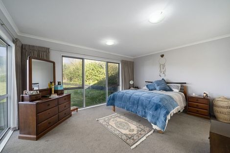 Photo of property in 151 Peka Peka Road, Peka Peka, Waikanae, 5391