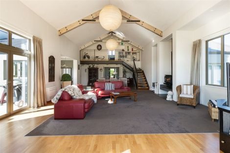 Photo of property in 18 Clan Mac Road, Albert Town, Wanaka, 9382