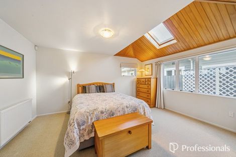 Photo of property in 1/274 Muritai Road, Eastbourne, Lower Hutt, 5013