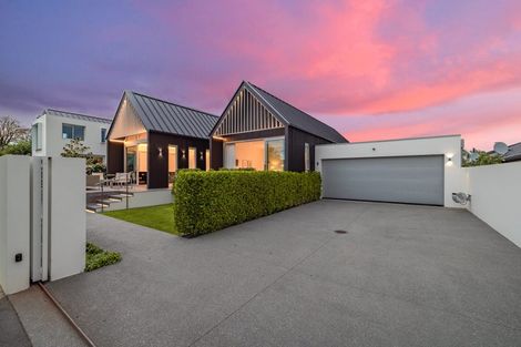 Photo of property in 5 Wroxton Terrace, Merivale, Christchurch, 8014