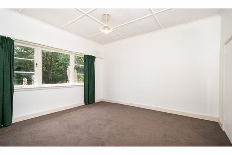 Photo of property in 5 Hutchinson Road, Helensville, 0875