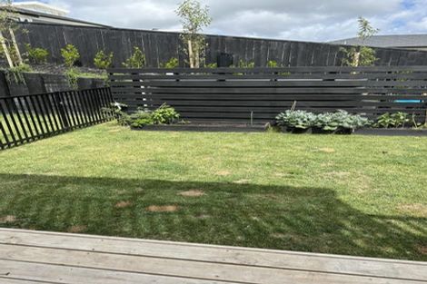 Photo of property in 2/19 Ringi Lane, Orewa, 0931