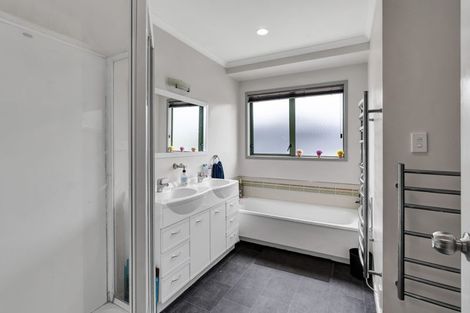 Photo of property in 83 Oranga Street, Westown, New Plymouth, 4310