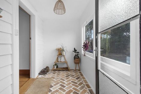 Photo of property in 75 Tuhikaramea Road, Dinsdale, Hamilton, 3204