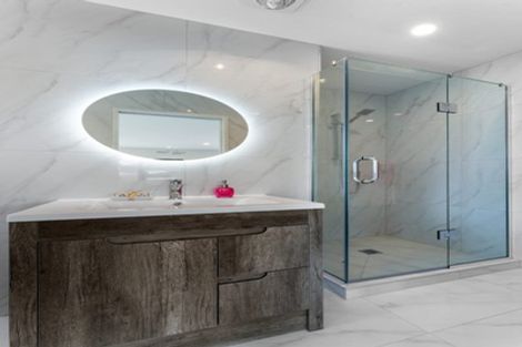 Photo of property in 89a Oreil Avenue, West Harbour, Auckland, 0618