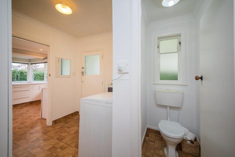 Photo of property in 6 Trent Avenue, Hokowhitu, Palmerston North, 4410