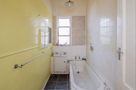 Photo of property in 125 Cambridge Street, Levin, 5510