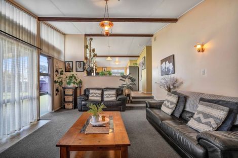 Photo of property in 6b York Street, Eltham, 4322