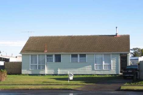 Photo of property in 1 Barton Place, Marewa, Napier, 4110