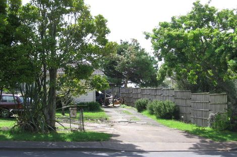 Photo of property in 81 Solar Road, Glen Eden, Auckland, 0602