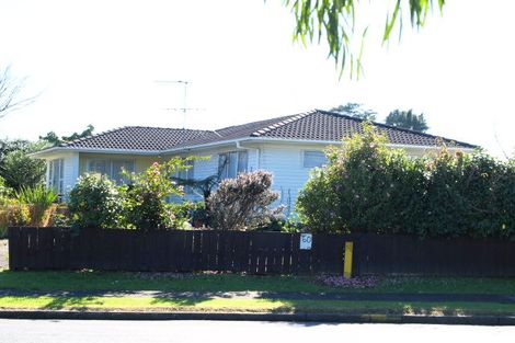 Photo of property in 68 Wickman Way, Mangere East, Auckland, 2024