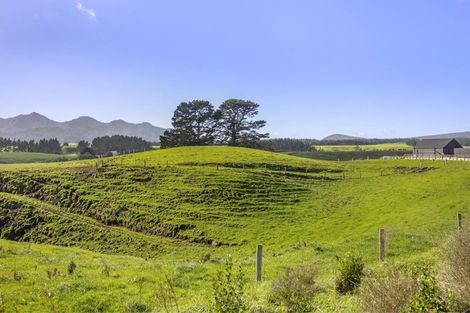 Photo of property in 319 Dover Road, Okato, 4374