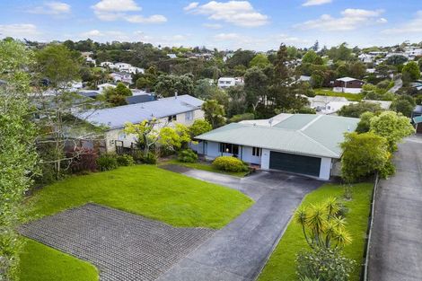 Photo of property in 370 Whangaparaoa Road, Stanmore Bay, Whangaparaoa, 0932