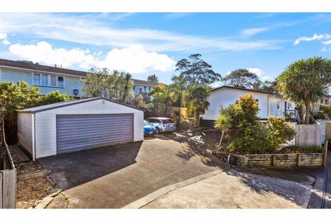 Photo of property in 2a Rata Road, Stanmore Bay, Whangaparaoa, 0932