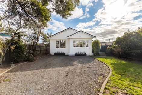 Photo of property in 7C Avonhead Road Avonhead Christchurch City