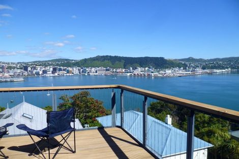 Photo of property in 40a The Crescent, Roseneath, Wellington, 6011