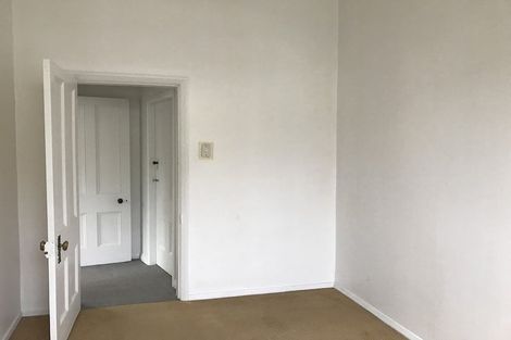 Photo of property in 14 Prince Street, Mount Victoria, Wellington, 6011