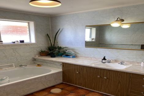 Photo of property in 61 Newcastle Road, Dinsdale, Hamilton, 3204