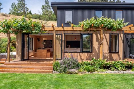 Photo of property in 66 Risinghurst Terrace, Lower Shotover, Queenstown, 9304